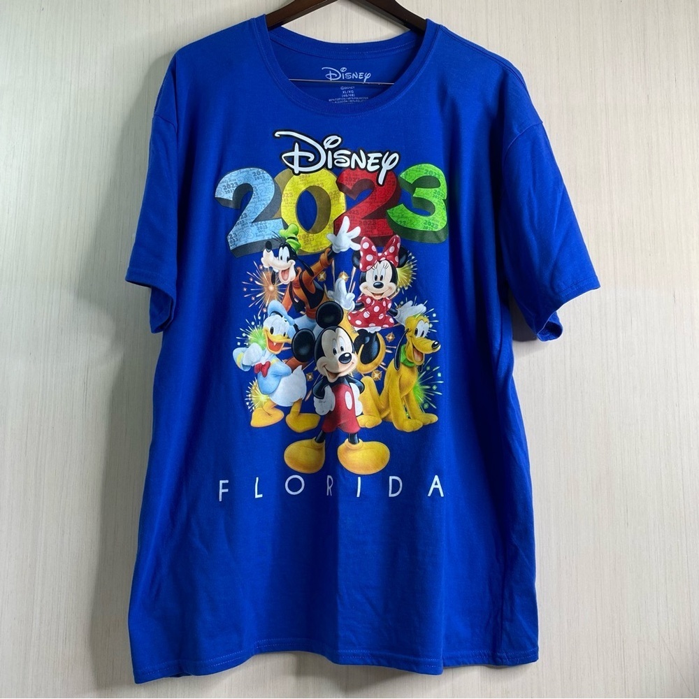 Disney Parks Men’s 2023 Fab Five Florida Character T-Shirt Blue Size XL